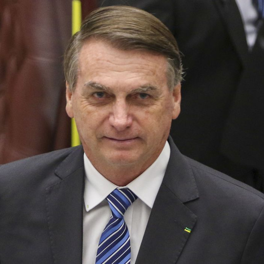 Indulto de Natal decretado por Bolsonaro beneficia militares e agentes de segurança