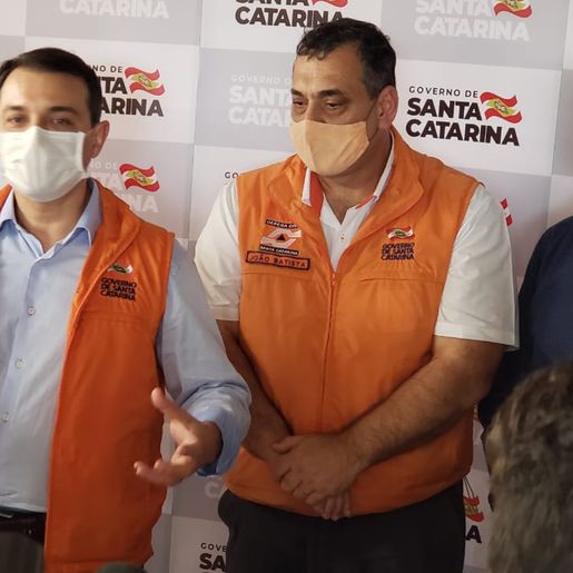 Vídeo: Governador anuncia ajuda emergencial a Descanso e Belmonte e garante liberação de recursos