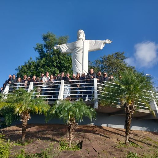 Descanso sedia reunião do Colegiado de Turismo da Ameosc e IGRs