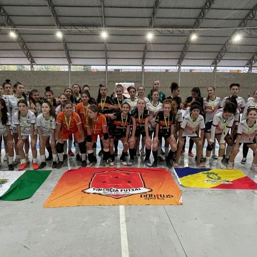 Equipes de futsal de Campo Erê participam da OLESC