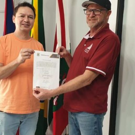 Belmonte assina ordem de serviço para construção de Parque Linear Esportivo