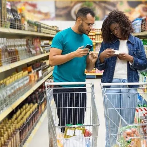 Catarinenses já usam mais Pix do que dinheiro em espécie no dia a dia