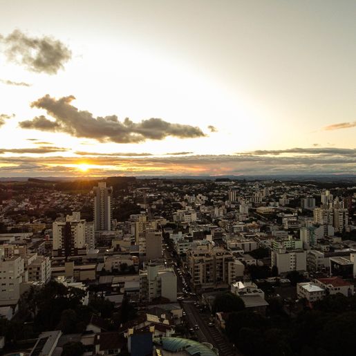 IBGE e CAGED apontam que SMO tem quase 44 mil habitantes e gerou 895 novas vagas de emprego