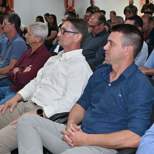 Prefeito de Descanso toma posse como presidente da Junta Militar