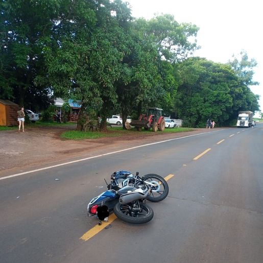 Motociclista fica ferido em colisão contra carro na SC-163 em Iporã do Oeste