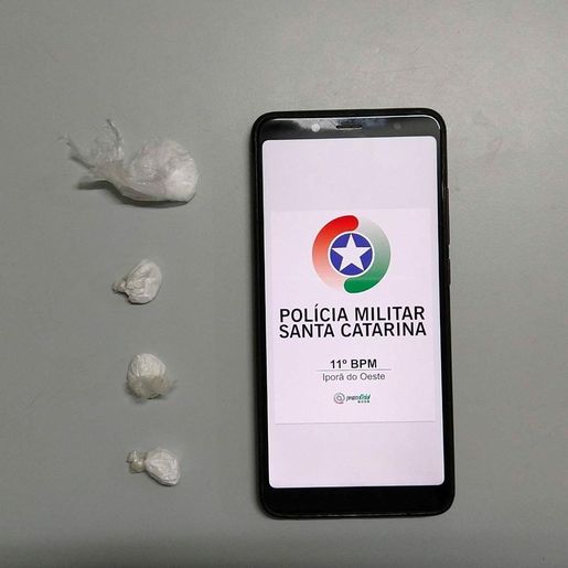 Polícia Militar encontra cocaína com passageiro de táxi em Iporã do Oeste