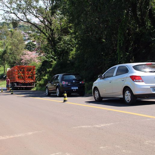 SMO: bombeiros atendem princípio de incêndio em caminhão