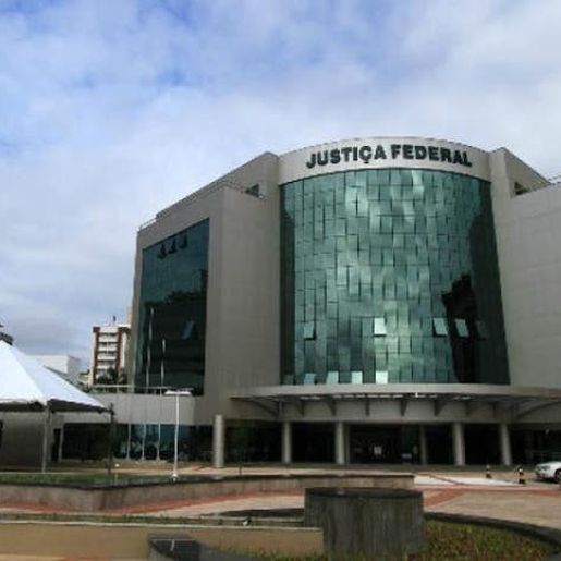 Servidor da Justiça Federal de SC é suspeito de desviar valores usando senhas de juízes