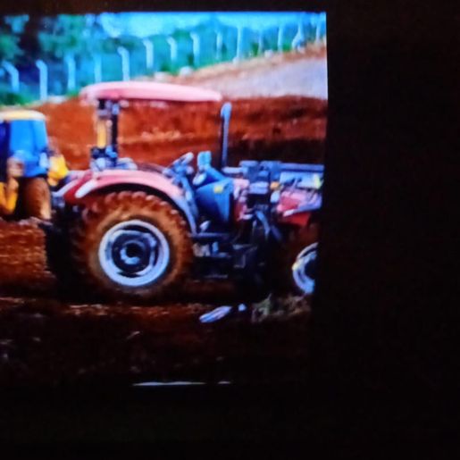 Fazenda em Dionísio Cerqueira é alvo de furto de trator