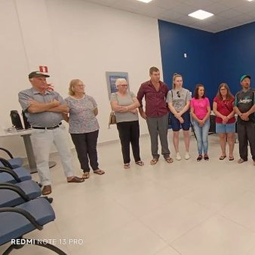 Famílias do interior de Mondaí recebem casas novas
