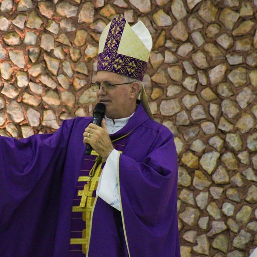 Pároco confirma presença do bispo na festa do padroeiro em SMOeste