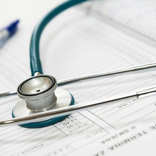 Superconcurso da saúde com mais de 500 vagas tem edital lançado em SC