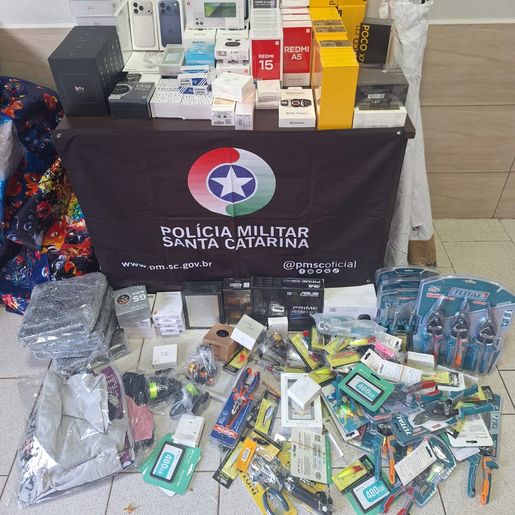 R$ 85 mil em mercadorias de descaminho são apreendidos pela PMRv em Campo Erê