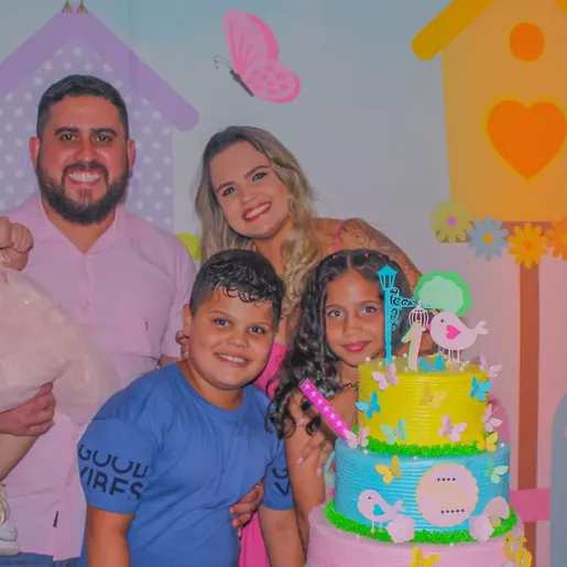 Advogado entra na Justiça para reconhecer enteados como filhos