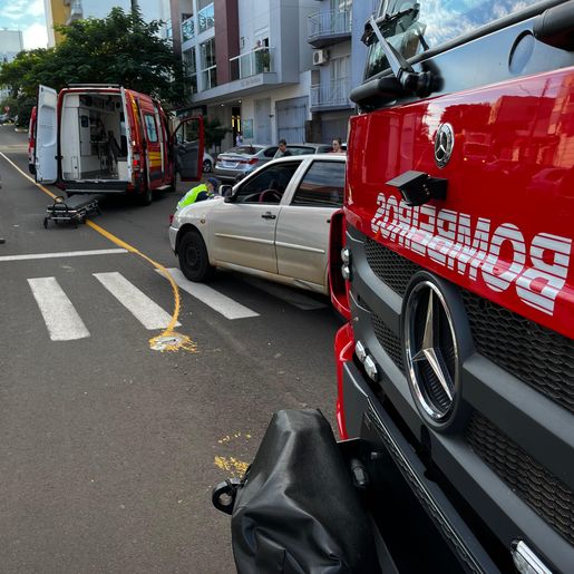 Atropelamento deixa idoso ferido no centro de SMOeste