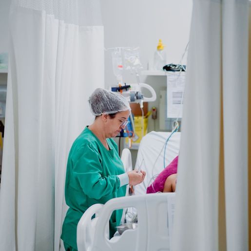 Concurso da Saúde de SC prorroga inscrições até dia 20; são mais de 500 vagas