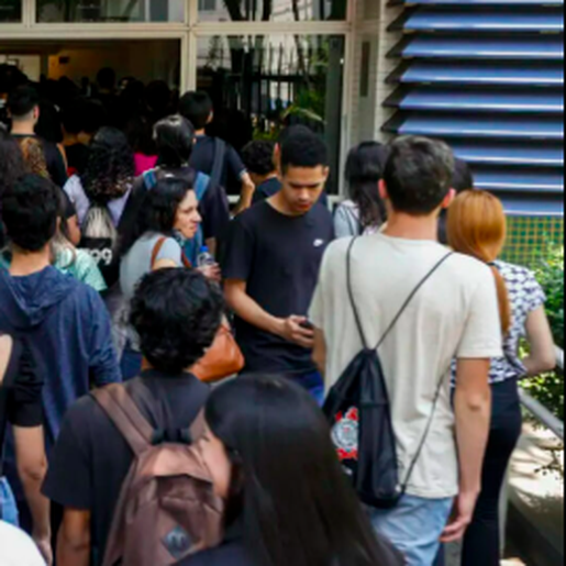 Senado aprova cota de 30% em concursos para negros e indígenas