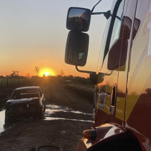Incêndio destrói veículo da prefeitura de Santa Helena