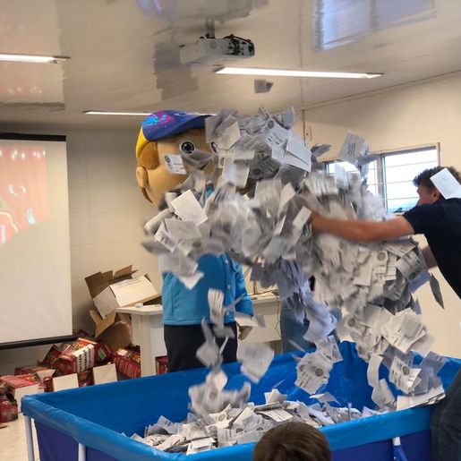 Cerca de trezentos mil cupons são distribuídos na campanha Natal de prêmios 2022