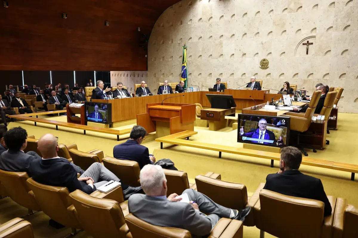 Levantamento aponta 54 senadores favoráveis a impeachment de ministros em 2027