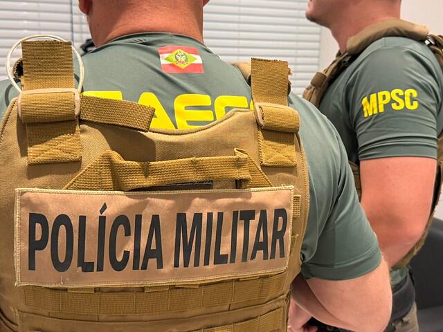 Operação investiga suspeita de fraude em licitações de concursos públicos em Caçador
