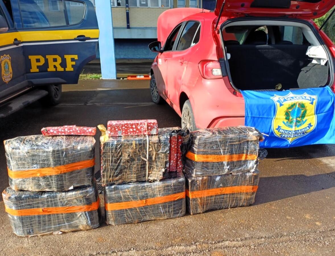 PRF apreende quase 100 quilos de maconha na BR-153 em Água Doce