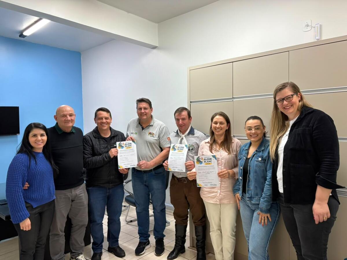 Três entidades de Guaraciaba recebem quase R$ 80 mil em prêmio cultural