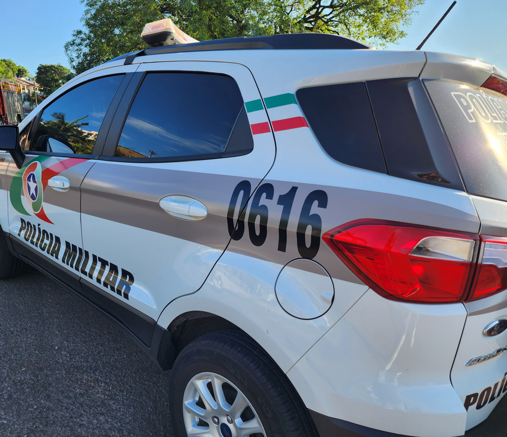 Homem é preso por ameaçar companheira no centro de Itapiranga