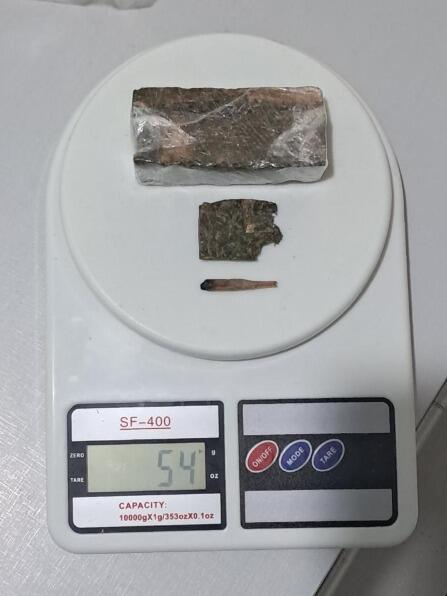 Polícia Militar apreende 54 gramas de maconha durante abordagem em Saltinho