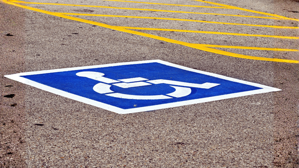 Prefeitura esclarece regras para credencial de vagas especiais em São Miguel do Oeste