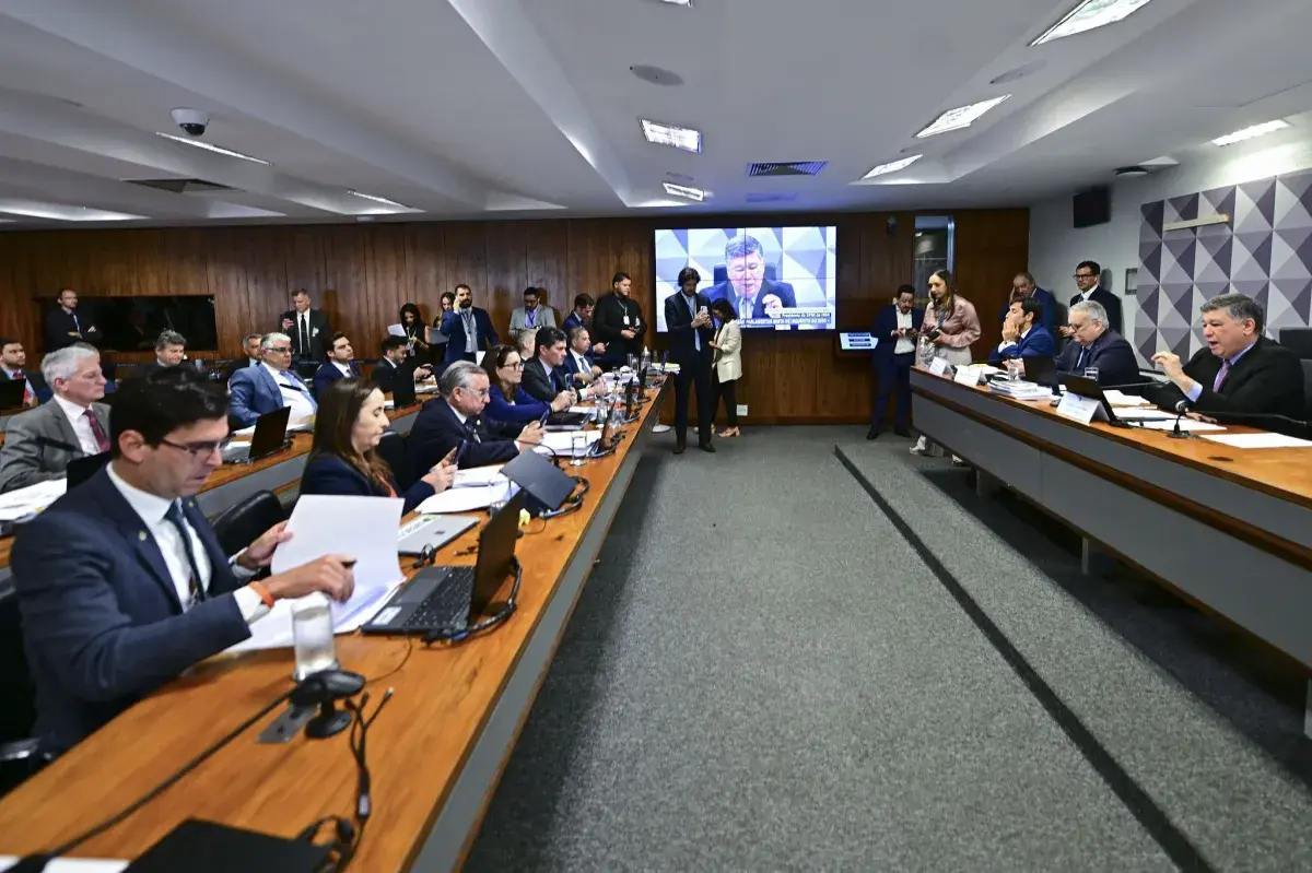 Governo articula limitar prorrogação da CPMI do INSS por apenas 15 dias