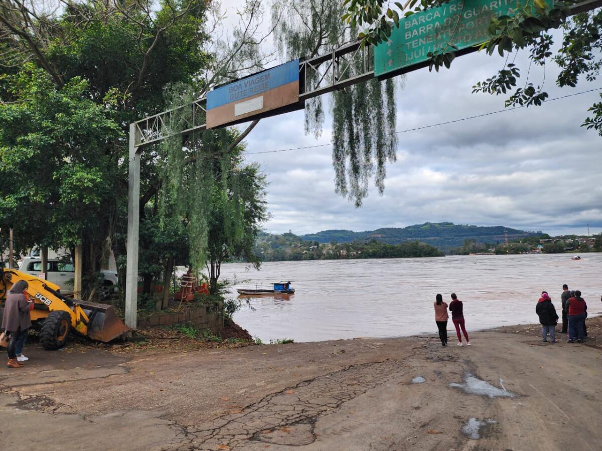 Travessia do Rio Uruguai será interrompida neste sábado em Itapiranga
