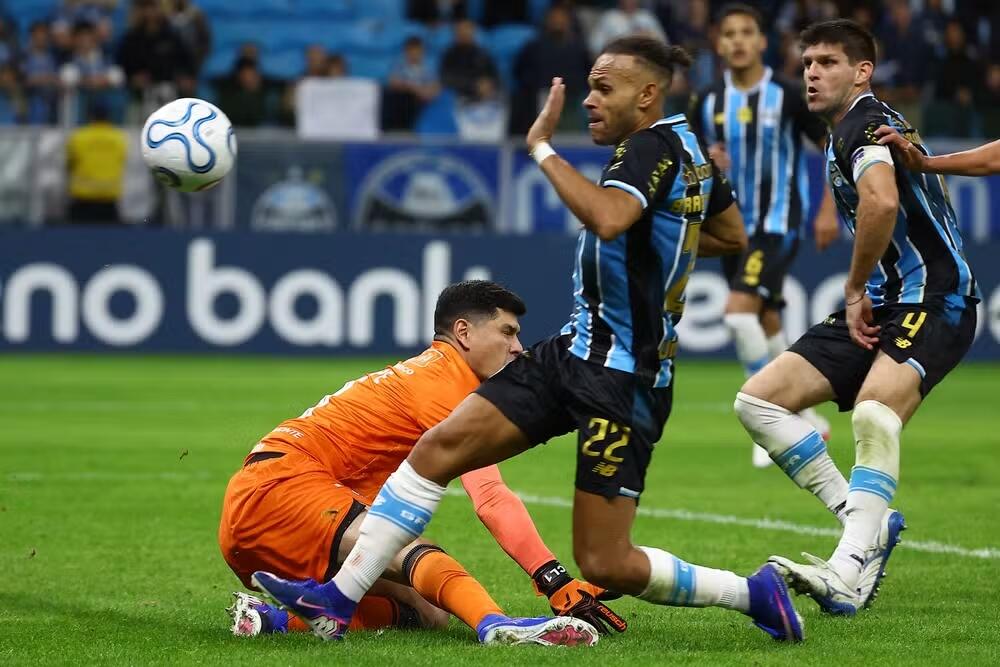 Grêmio perde para o Bolívar na Arena e é eliminado da Copa Sul-Americana
