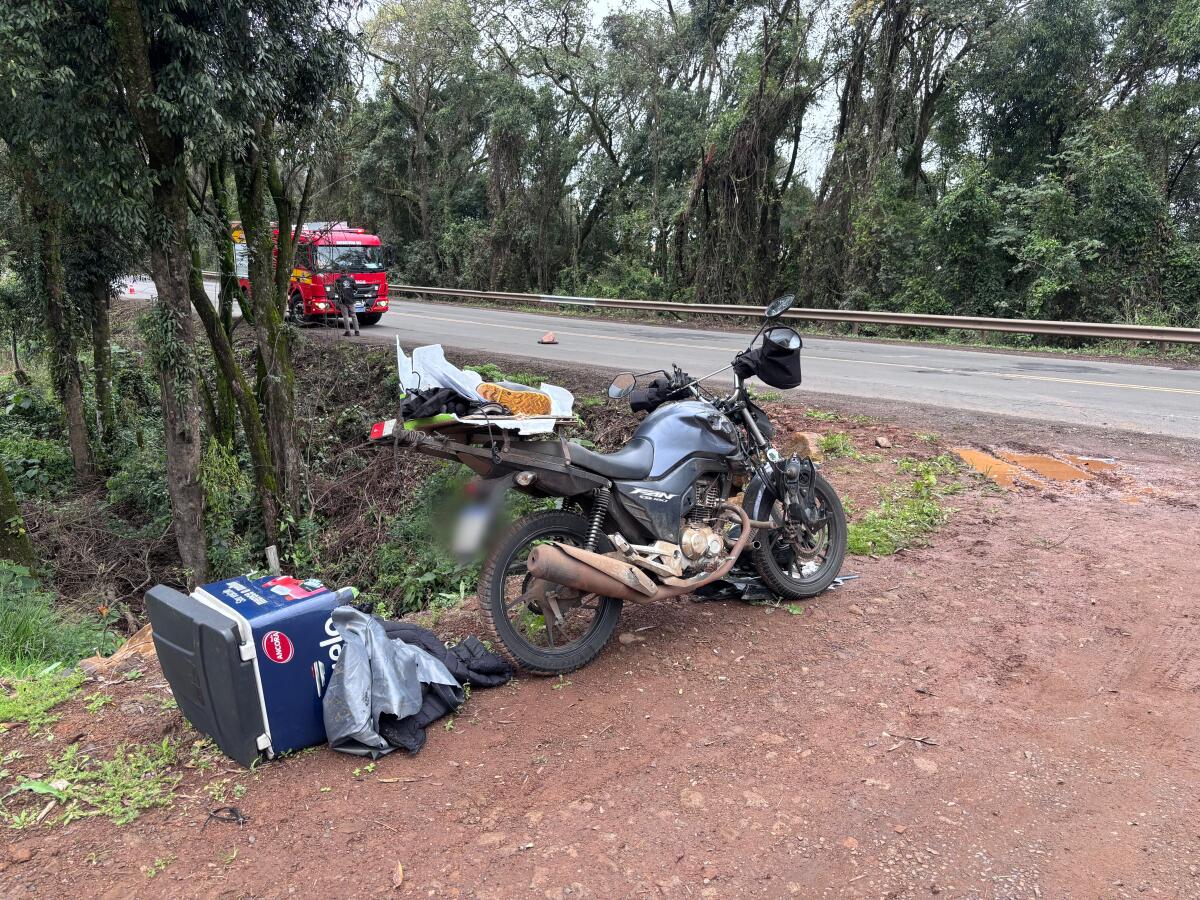 Motociclista fica ferido em grave acidente na BR 282, entre Iraceminha e Maravilha