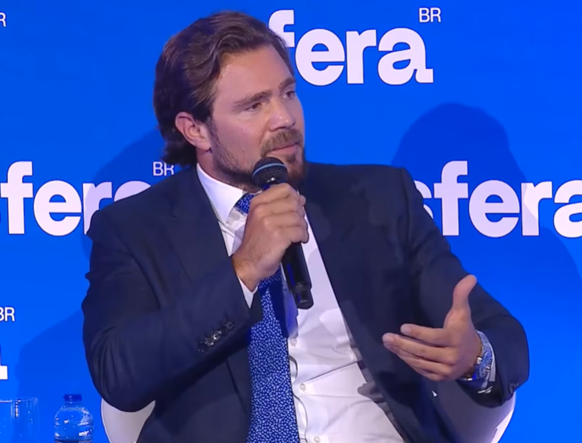 Manutenção da prisão de Daniel Vorcaro e novo advogado aumentam pressão por delação