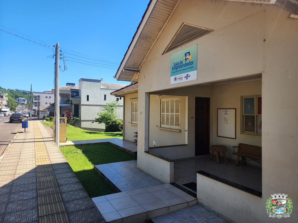 Prefeitura busca formas de ampliar negócios com MEIs de São João do Oeste