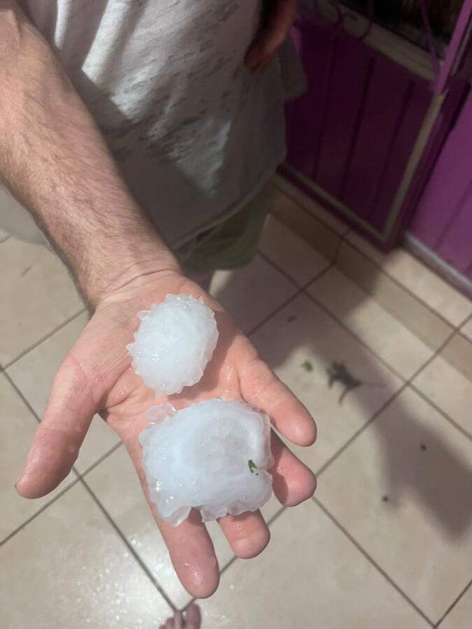 São José do Cedro decreta situação de emergência após granizo atingir município