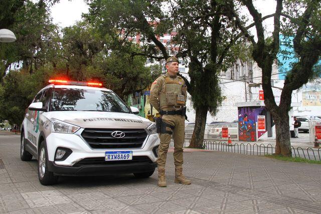 SC multa 44 todos os dias e soma 10 mil autuados por porte e uso de drogas em áreas públicas