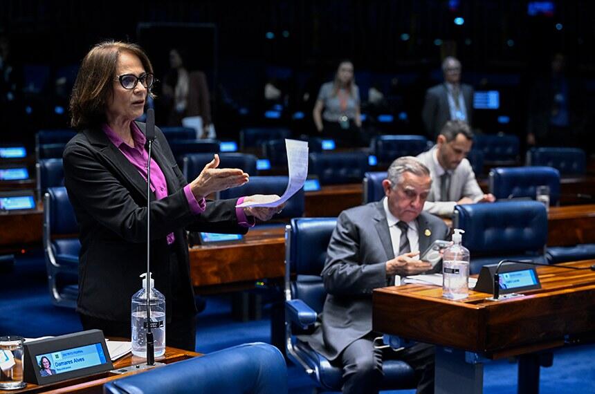 Senado aprova projeto que dificulta aborto legal em crianças vítimas de estupro