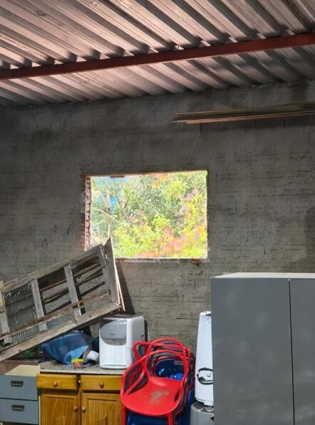 Criminosos furtam mais de R$ 16 mil, televisores e celulares de loja de móveis em Campo Erê
