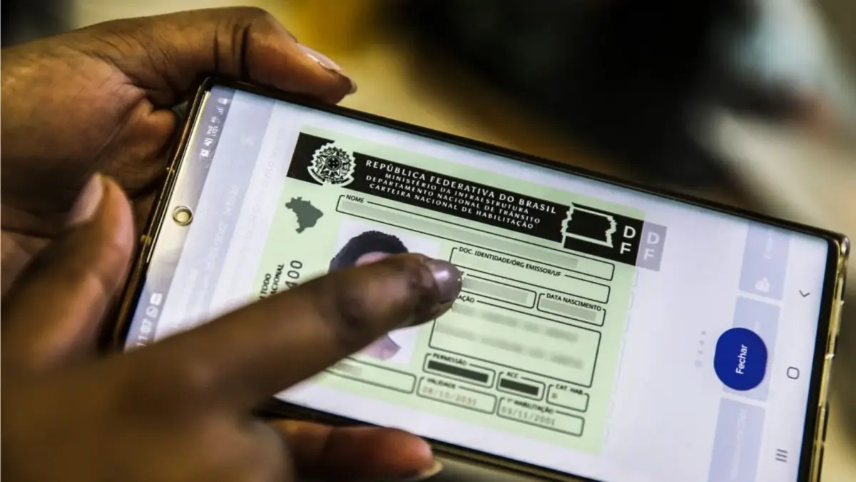 Detran bloqueia emissão da CNH para motoristas com CPF irregular