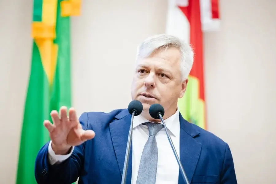 Processo contra Fabiano da Luz é anulado e deputado mantém direitos políticos