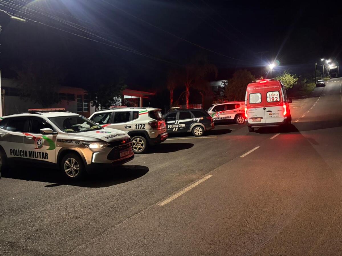 Homem é preso após agredir companheira e tentar incendiar policial no interior de Itapiranga