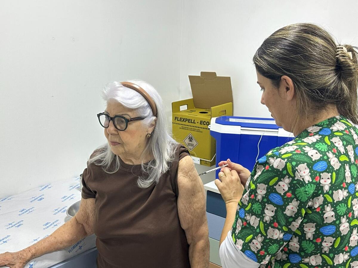 SC tem baixa procura por vacina da gripe e registra 50 mortes por influenza em 2026