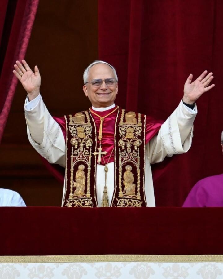Papa Leão XIV é diagnosticado com câncer de pulmão após cirurgia