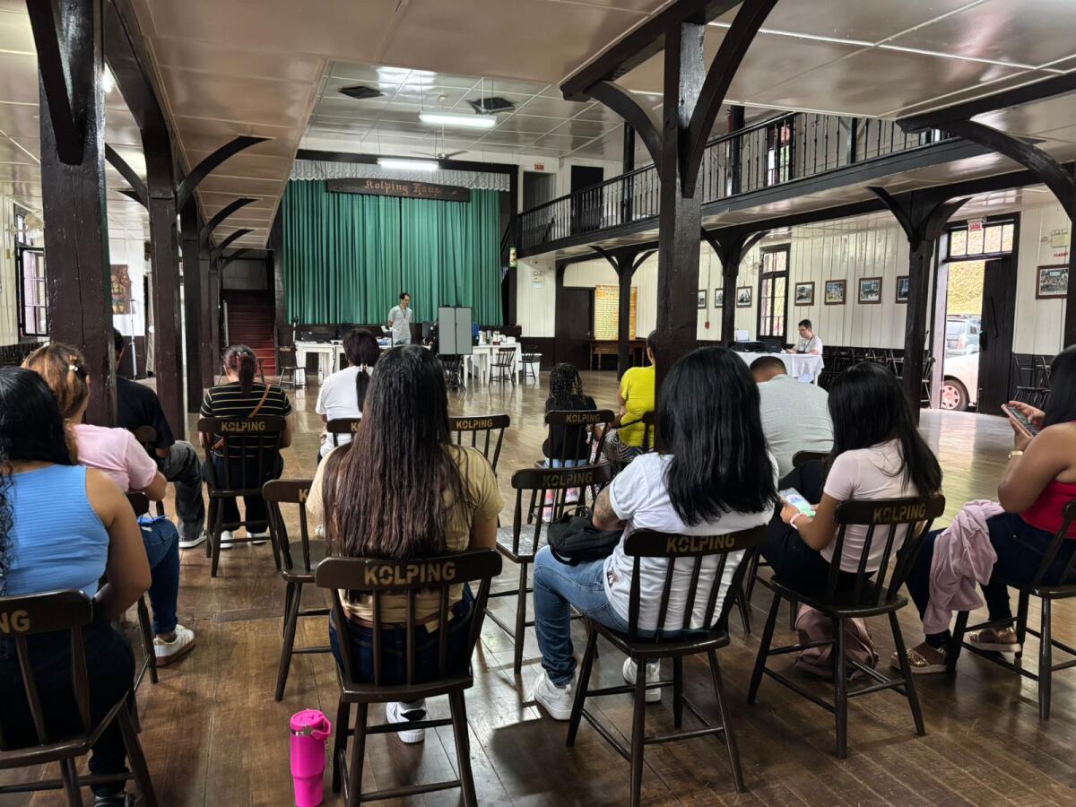 Polícia Federal atende mais de 80 estrangeiros em mutirão de regularização em Itapiranga