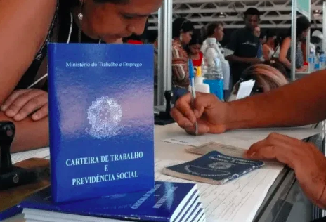 Desemprego sobe em 15 estados no primeiro trimestre de 2026, aponta IBGE