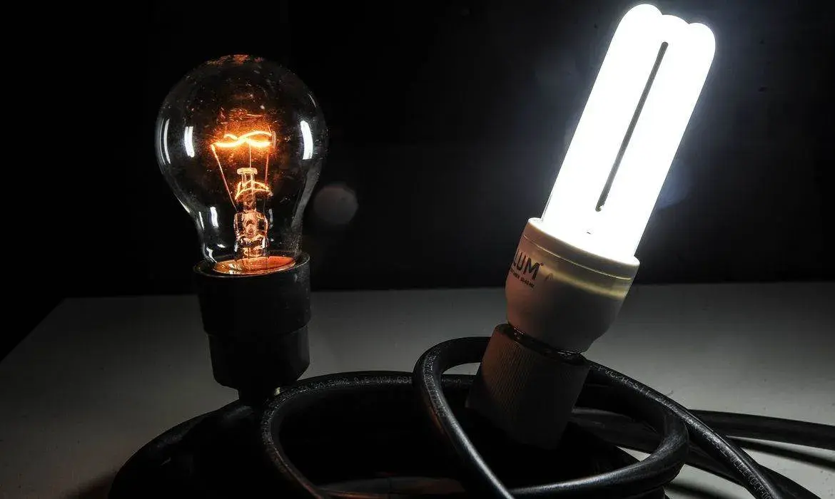 Aneel projeta aumento de 9,4% na conta de luz em 2026