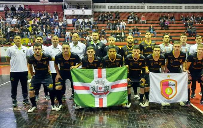 Equipes do Futsal JONI GOOL participam de vários jogos no final de semana