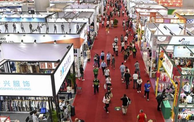 Empresários de Itapiranga buscam novidades do mercado mundial na China